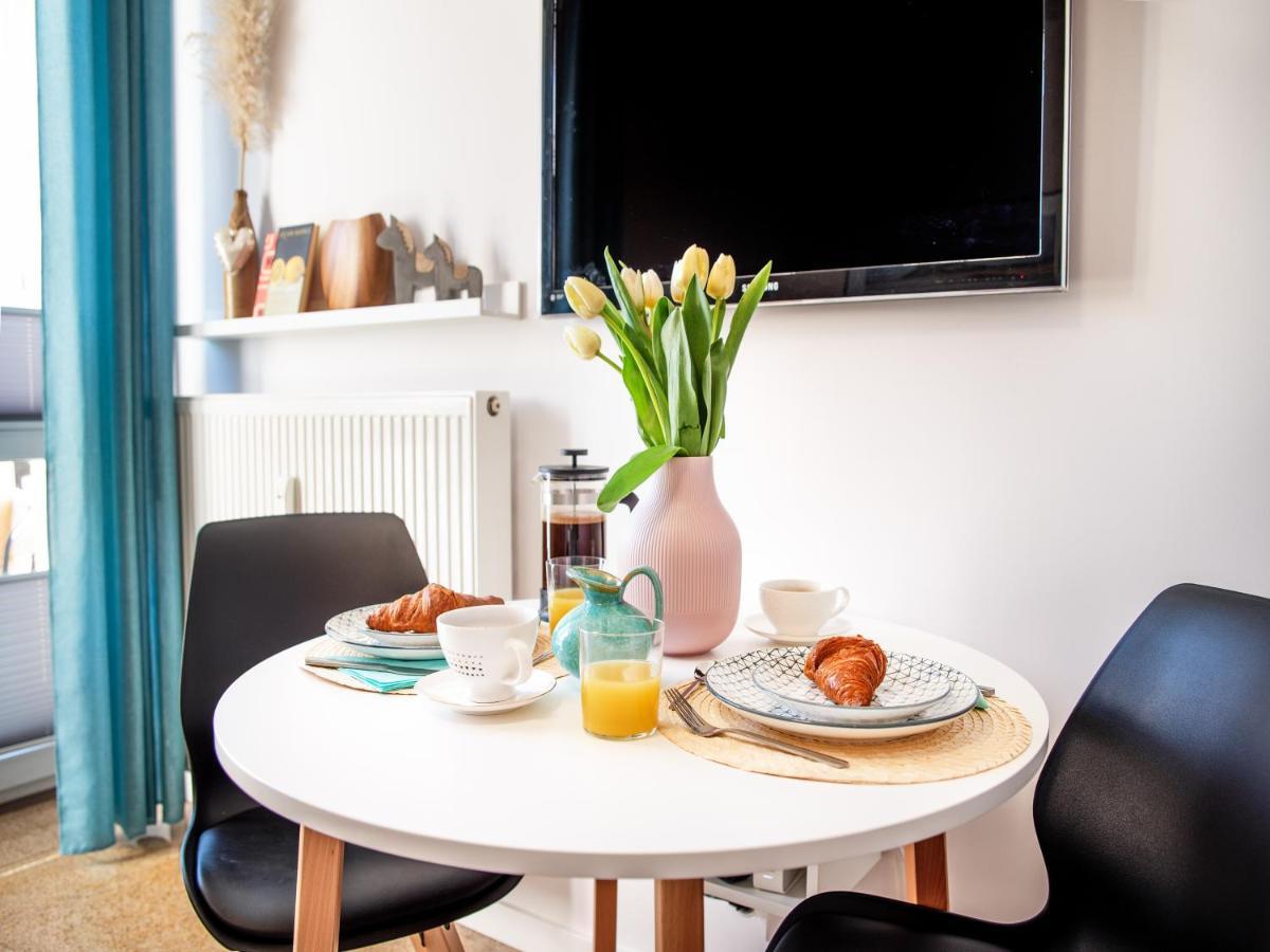 Apartament Sunset Boulevard Z Tarasem Dla 4 Gosci غدينيا المظهر الخارجي الصورة