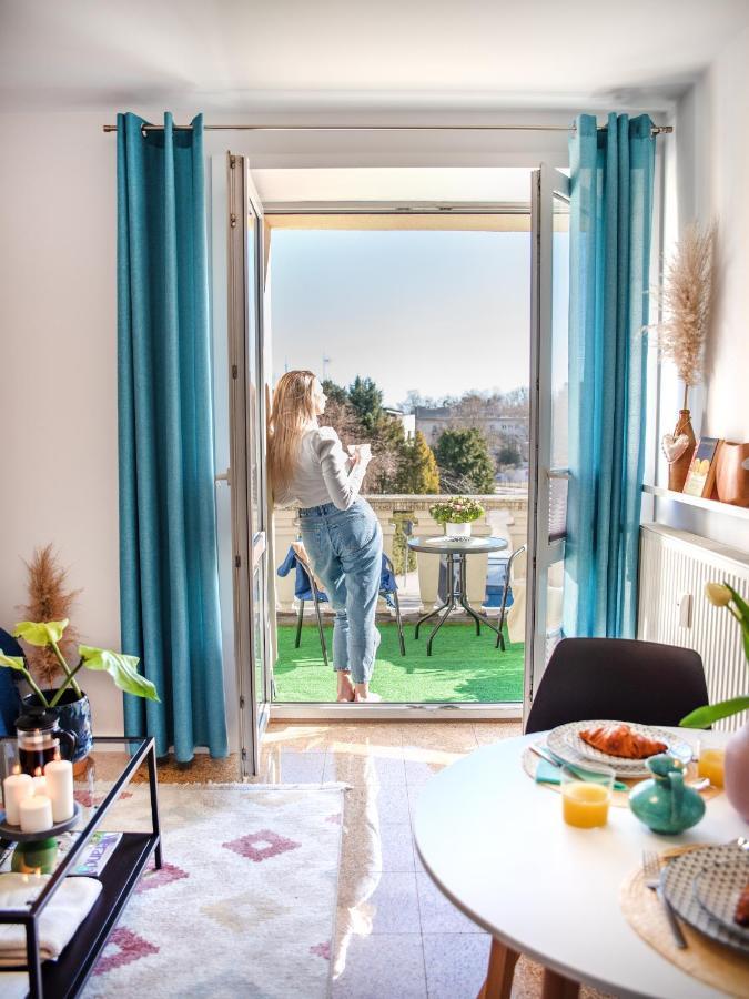 Apartament Sunset Boulevard Z Tarasem Dla 4 Gosci غدينيا المظهر الخارجي الصورة